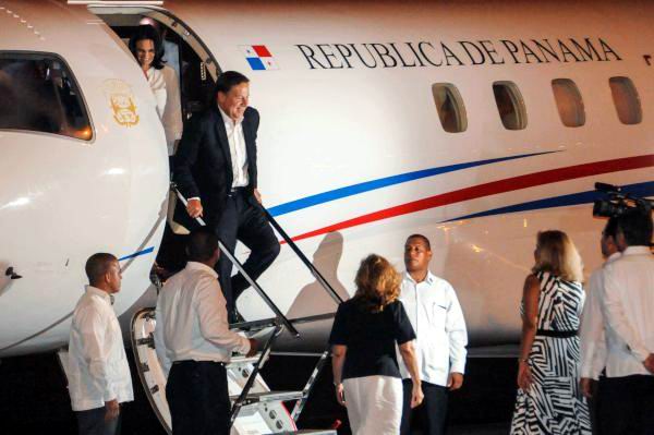 Juan Carlos Varela Rodrí­guez, Presidente de la República de Panamá, a su llegada al aeropuerto internacional José Martí­, en La Habana, el 9 de septiembre de 2015. AIN FOTO/Abel PADRON