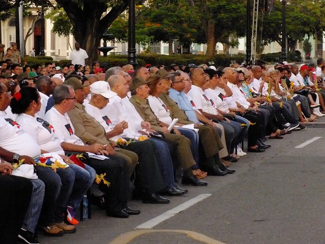 Raul Castro presides over act to remember Cienfuegos uprising