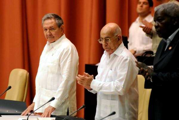 Raul Castro Attends Parliament’s Sessions Raul Castro Attends Parliament’s Sessions