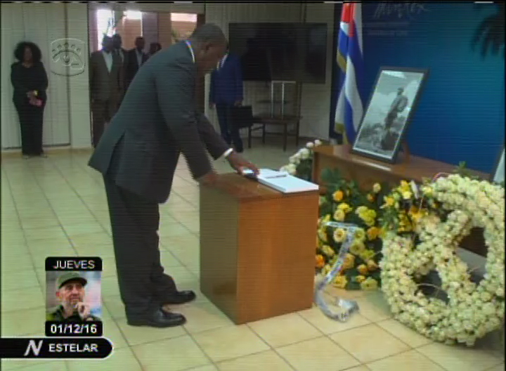 Vicepresidente de Angola en La Habana para rendir tributo a Fidel