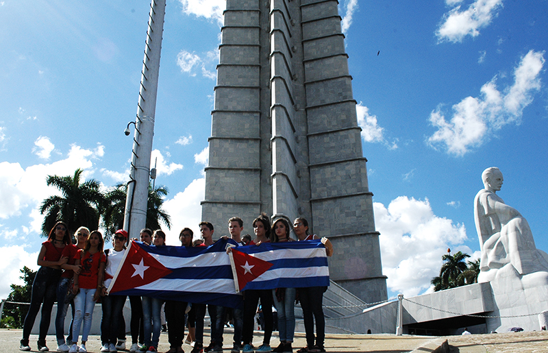 Afirma la juventud cubana que harán perdurar las ideas y enseñanzas de Fidel 