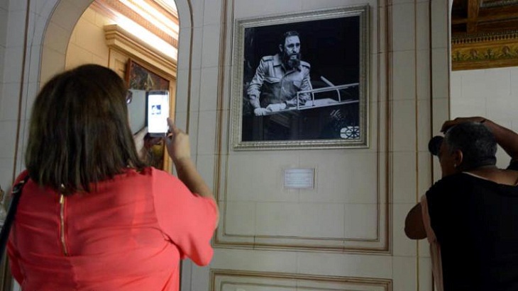 Centenares de niños granmenses celebran cumpleaños 91 de Fidel (+ fotos) Centenares de niños granmenses celebran cumpleaños 91 de Fidel (+ fotos)