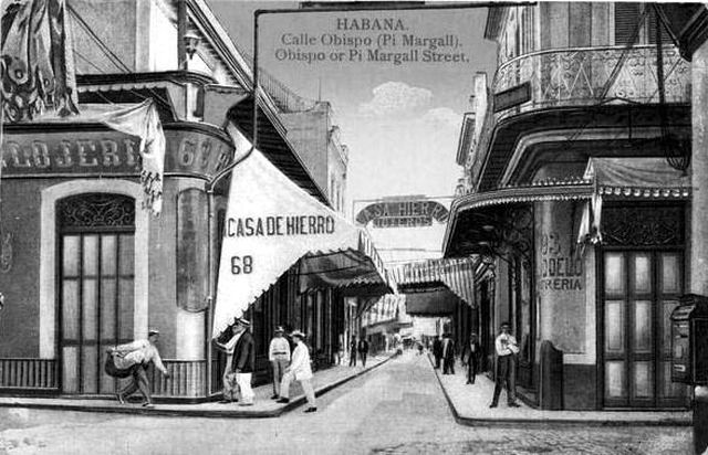 Calle Obispo 1905 La calle Obispo, una de las más populares de La Habana