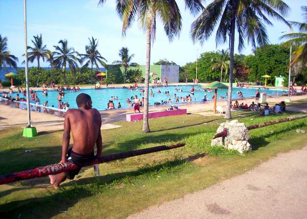 En el litoral norte de la provincia Mayabeque se ubican las bases de Campismo Popular Los Cocos, Las Caletas, El Abra y La Laguna. Fotos: Abel Rojas Barallobre En el litoral norte de la provincia Mayabeque se ubican las bases de Campismo Popular Los Cocos, Las Caletas, El Abra y La Laguna. Fotos: Abel Rojas Barallobre