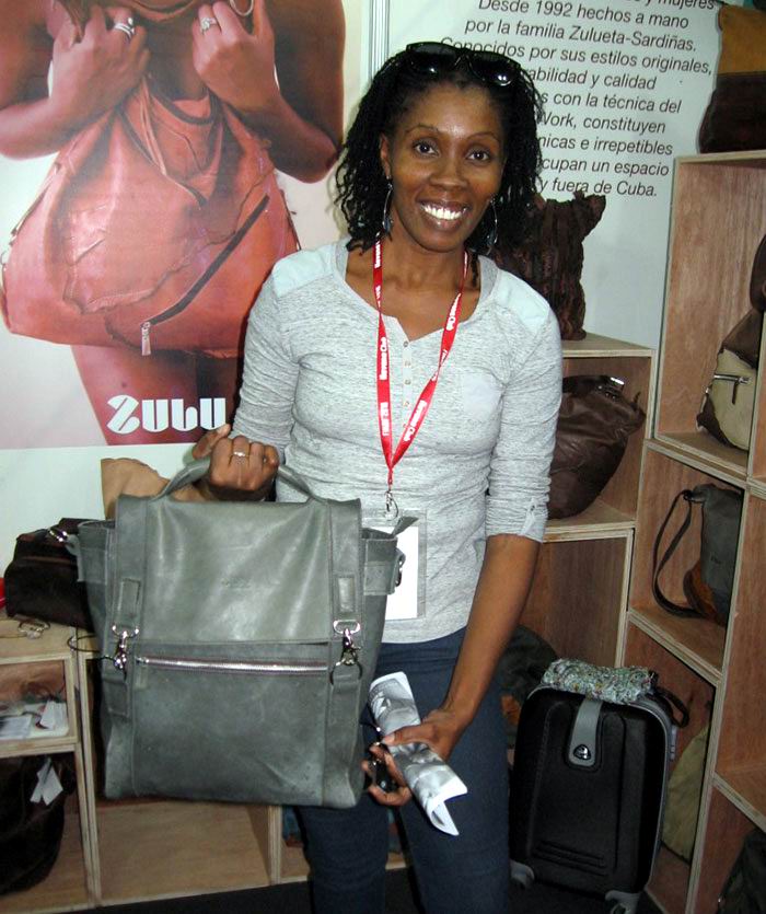 Proyecto ZULU, por colecci�n de Bolsos y Carteras