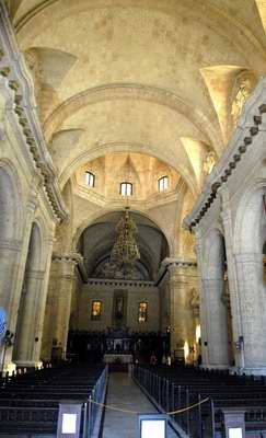Catedral de La Habana. Foto Roberto Suárez. Catedral de La Habana. Foto Roberto Suárez.