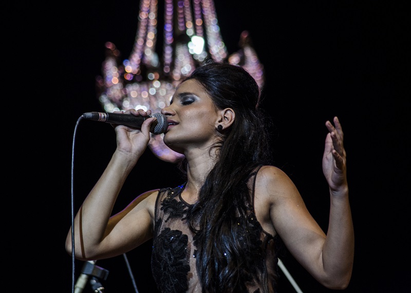 Annie Garc�s: pasi�n, coraz�n y mucho amor por la m�sica cubana