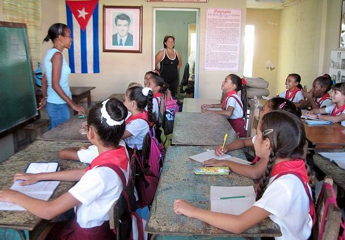 La educación en Cuba y lo que silencia “alguna prensa” 
