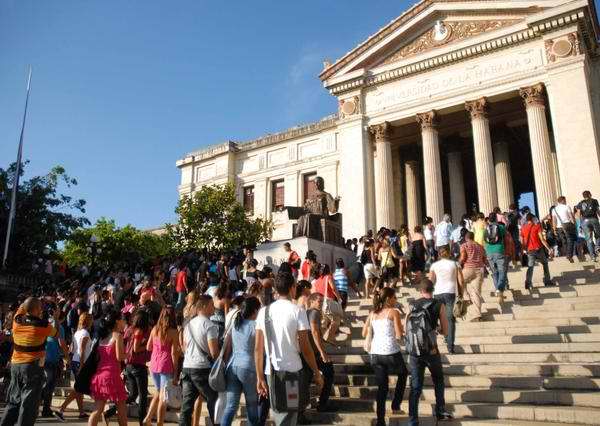 Crece participación en las pruebas de ingreso a las universidades 