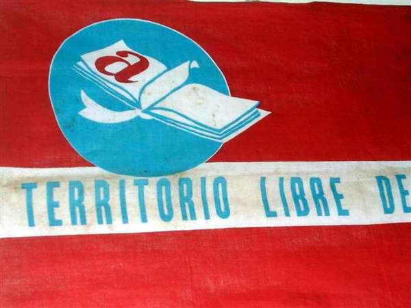 Festejarán en Cuba aniversario 50 de la Campaña de Alfabetización. Foto Miozotis Fabelo Festejarán en Cuba aniversario 50 de la Campaña de Alfabetización. Foto Miozotis Fabelo