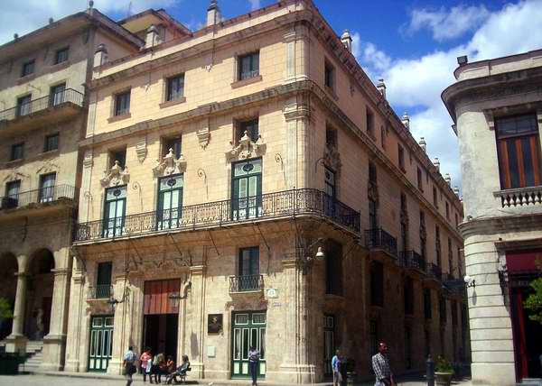 Hotel Palacio del Marqués de San Felipe y Santiago de Bejucal Hotel Palacio del Marqués de San Felipe y Santiago de Bejucal