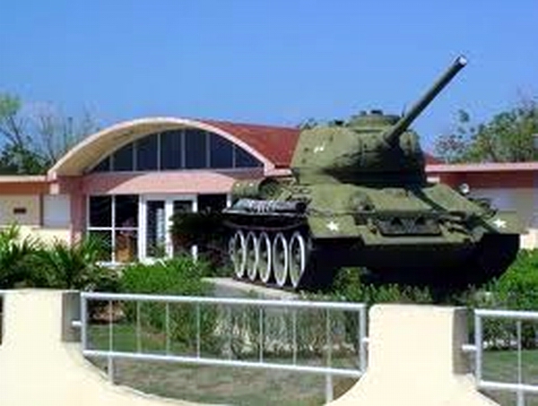 Museo memorial Playa Gir�n