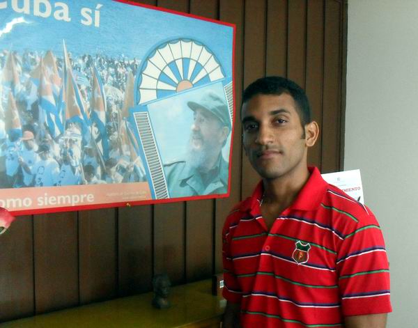 Ant�nez confes� que el secreto de dirigir est� en el ejemplo y la responsabilidad. Foto: Teresa Valenzuela