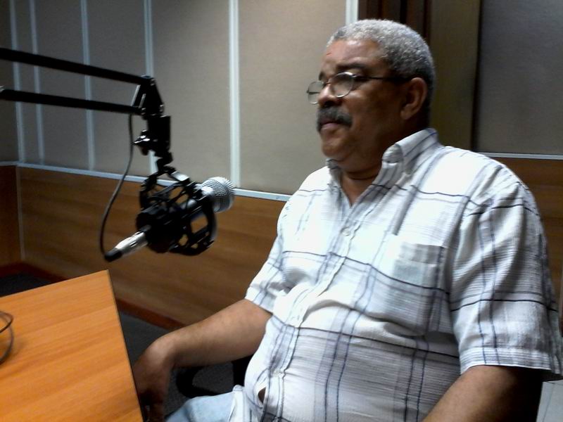 Pedro de la Hoz comparte con los oyentes de la revista cultural Así de Radio Rebelde
