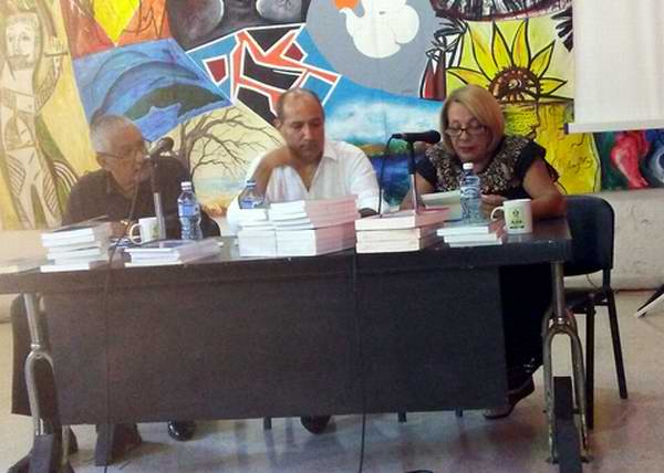 Presentan en la Casa del Alba Cultural libro Conexi�n Canad� Caribe. Fotos: Mariela Smith