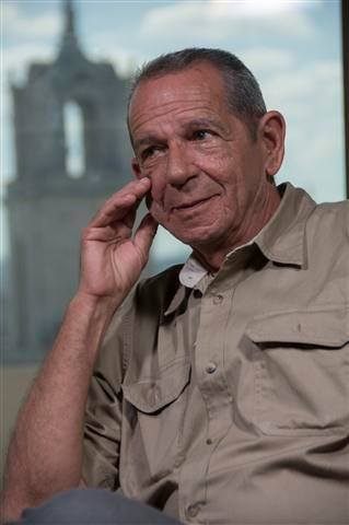 Ferrera L�pez, Premio Nacional de Locuci�n �Violeta Casals� 2016