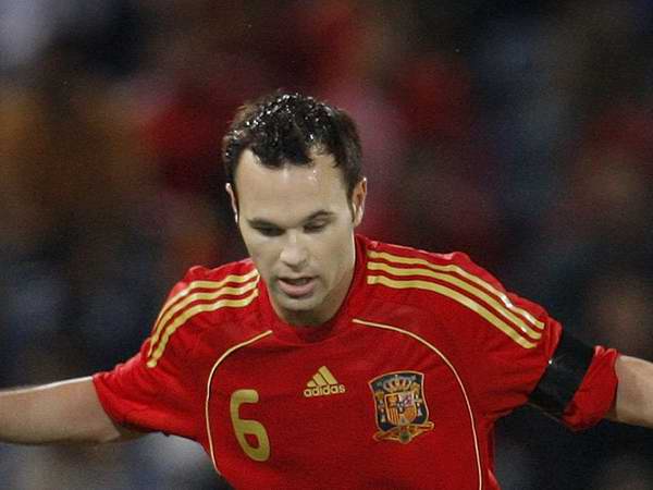 Electo Andrés Iniesta como mejor jugador de la Eurocopa Electo Andrés Iniesta como mejor jugador de la Eurocopa