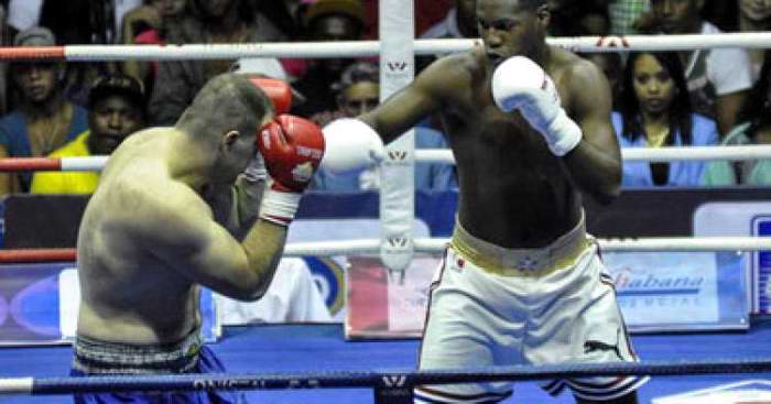 Andy Cruz gana primer oro del boxeo cubano en Toronto 2015