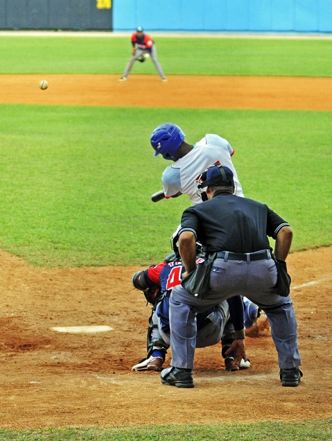 Ciego vs Camag�ey: Un "rodeo" por la tierra de la pi�a