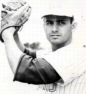 Gaspar Curro Pérez, pelotero cubano.