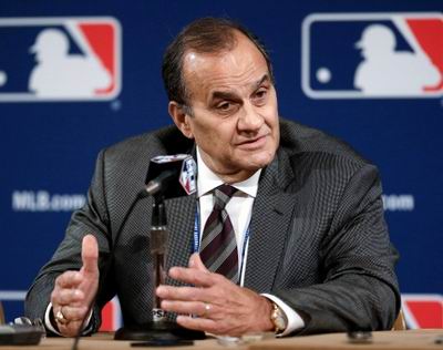 El exdirector de los Yanquis de Nueva York y ahora manager de Estados Unidos al III Clsico Mundial de Bisbol, Joe Torre, ha dicho que la seleccin bajo su mando se tomar la competicin en serio. El exdirector de los Yanquis de Nueva York y ahora manager de Estados Unidos al III Clsico Mundial de Bisbol, Joe Torre, ha dicho que la seleccin bajo su mando se tomar la competicin en serio.