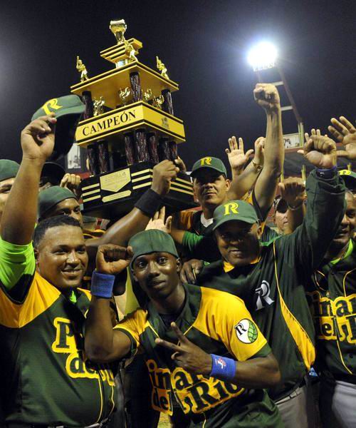 El equipo de Pinar del Río se tituló campeón de la 53 Serie Nacional de Béisbol, tras vencer a la selección de Matanzas, en el estadio Victoria de Girón, el 16 de abril de 2014. AIN FOTO/Marcelino VAZQUEZ El equipo de Pinar del Río se tituló campeón de la 53 Serie Nacional de Béisbol, tras vencer a la selección de Matanzas, en el estadio Victoria de Girón, el 16 de abril de 2014. AIN FOTO/Marcelino VAZQUEZ