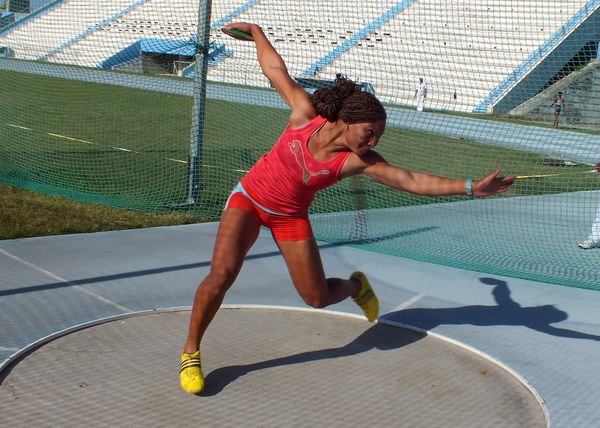 Quinto lugar para cubana en Copa Continental de atletismo