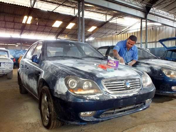 La cooperativa Base 10 la integran 55 socios quienes han laborado durante más de 10 años en la entidad. Foto Abel Rojas