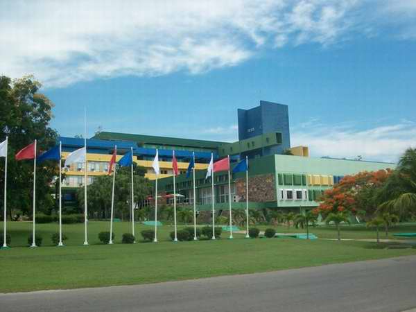 Hotel Pasacaballo en Cienfuegos