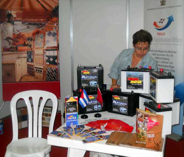 Stand de Trinidad y Tobago en FECONS 2012. Foto Alberto Loreydis Zamora. Stand de Trinidad y Tobago en FECONS 2012. Foto Alberto Loreydis Zamora.