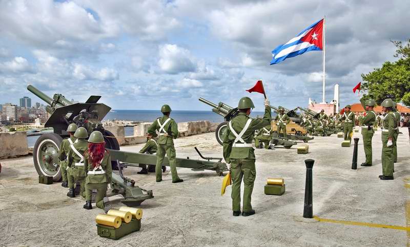 �Por qu� se disparan en Cuba 21 salvas de artiller�a?. Foto: Jos� M. Correa