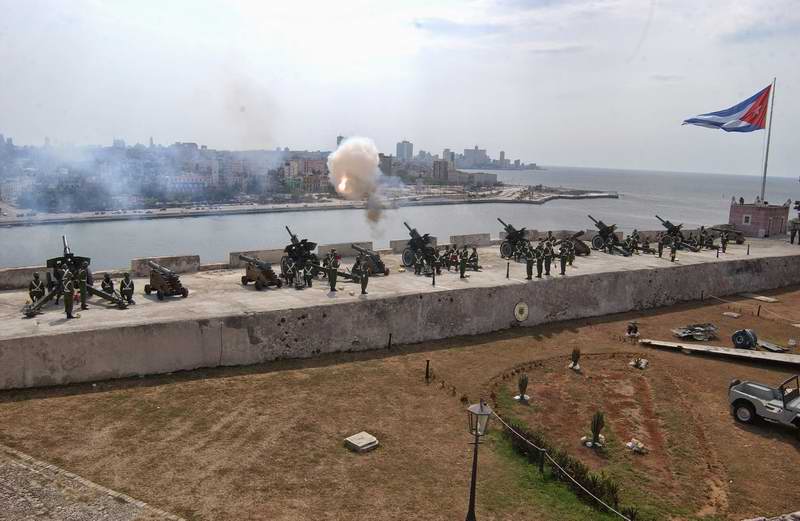 �Por qu� se disparan en Cuba 21 salvas de artiller�a?. Foto: Jos� M. Correa