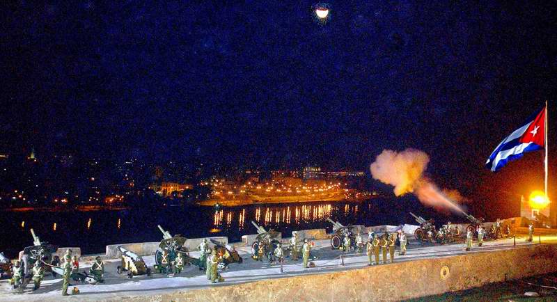 �Por qu� se disparan en Cuba 21 salvas de artiller�a?. Foto: Jos� M. Correa