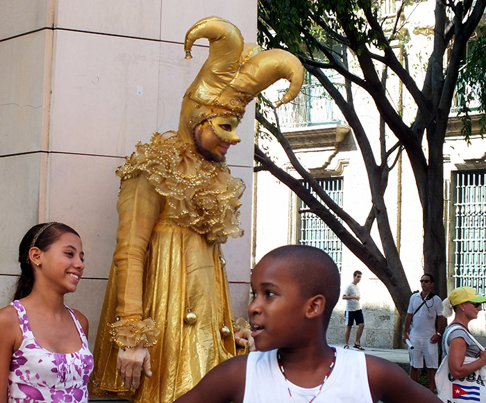 Estatuas vivientes: Verdaderos actores citadinos (+Fotos)
