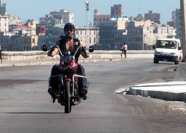 Las motos Harley Davidson comportan un estilo de vida. Foto Abel Rojas