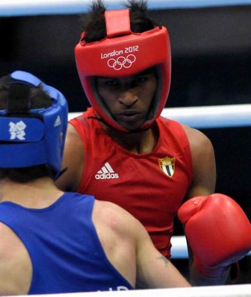 El boxeador cubano Lázaro Álvarez (rojo) quedó fuera de la final del boxeo en los XXX Juegos Olímpicos Londres 2012. Foto: Marcelino Vázquez Hernández. El boxeador cubano Lázaro Álvarez (rojo) quedó fuera de la final del boxeo en los XXX Juegos Olímpicos Londres 2012. Foto: Marcelino Vázquez Hernández.