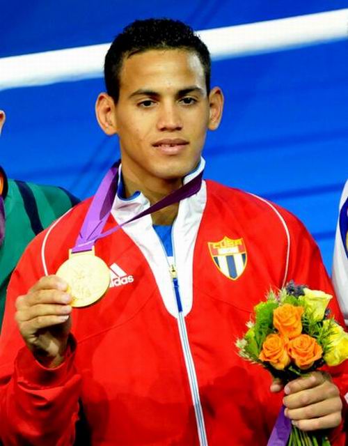 El pgil cienfueguero de 18 aos Robeisy Ramrez Carrazana, aport a Cuba la quinta medalla de oro en los XXX Juegos Olmpicos Londres 2012, 12 de agosto de 2012. Foto: Marcelino Vzquez Hernndez. El pgil cienfueguero de 18 aos Robeisy Ramrez Carrazana, aport a Cuba la quinta medalla de oro en los XXX Juegos Olmpicos Londres 2012, 12 de agosto de 2012. Foto: Marcelino Vzquez Hernndez.