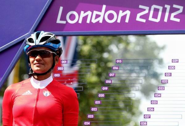 La ciclista cubana Yumari González finalizó en el puesto 56 de la ruta olímpica, prueba ganada por la holandesa Marianne Vos con espectacular sprint final. XXX Juegos Olímpicos, Londres 2012. Foto: Bryn Lennon. La ciclista cubana Yumari González finalizó en el puesto 56 de la ruta olímpica, prueba ganada por la holandesa Marianne Vos con espectacular sprint final. XXX Juegos Olímpicos, Londres 2012. Foto: Bryn Lennon.