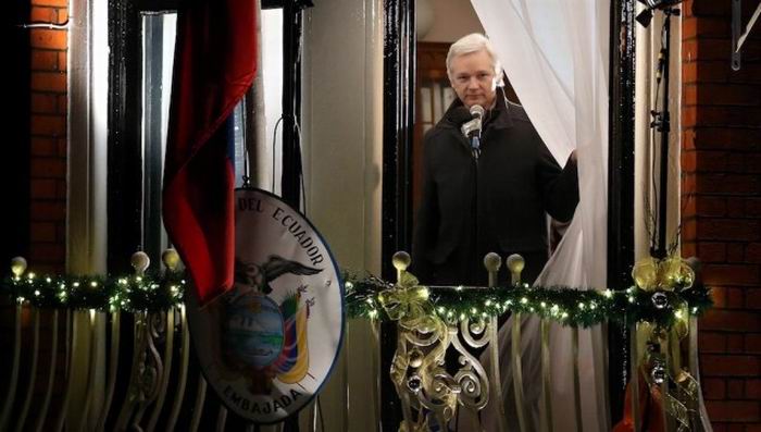 Ecuador, EEUU y Reino Unido quieren terminar asilo de Assange