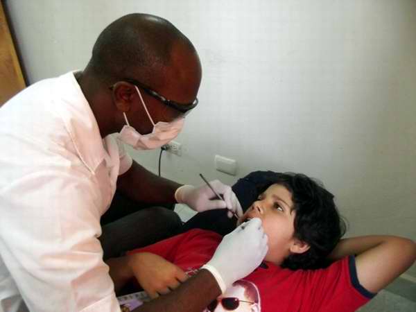 Colaboración médica cubana en Venezuela Colaboración médica cubana en Venezuela