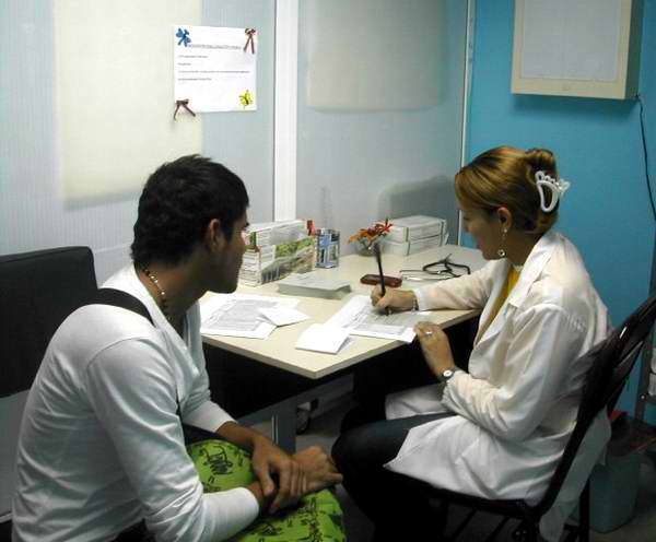 Consulta en la Misión Barrio Adentro, Venezuela Consulta en la Misión Barrio Adentro, Venezuela
