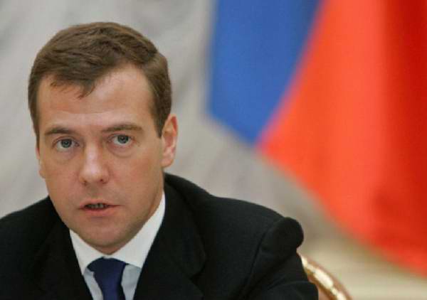 El presidente Medvédev pide a los rusos que acudan a las urnas El presidente Medvédev pide a los rusos que acudan a las urnas