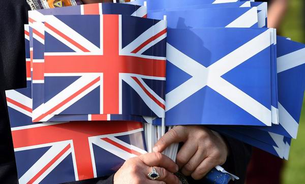 Comienzan negociaciones para conceder mayor autonomía a Escocia