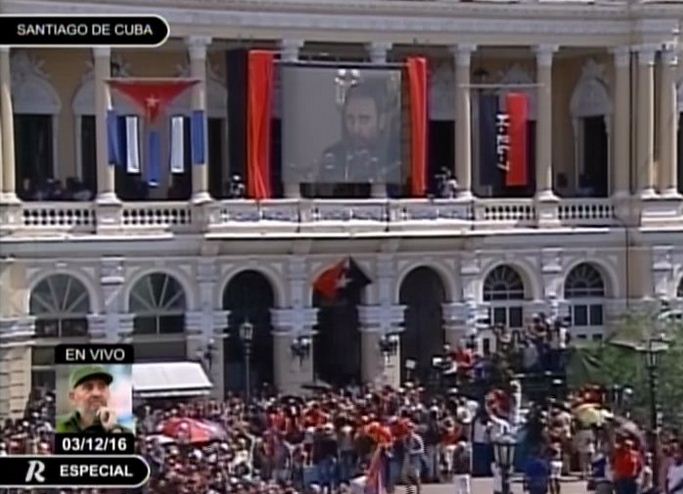 Palabras de Fidel estrecen  al pueblo santiaguero en Parque C�spedes