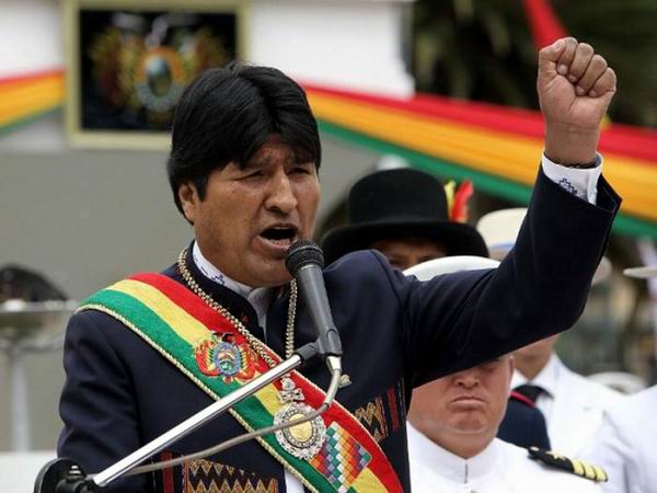 El mandatario boliviano asume su tercer periodo presidencial. Foto: ABI