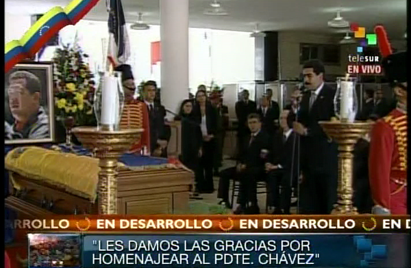 Ni las mentiras ni el odio pudieron con Chávez, aseguró Nicolás Maduro en las palabras finales de la Ceremonia Oficial a Hugo Chávez. Foto: Telesur. Ni las mentiras ni el odio pudieron con Chávez, aseguró Nicolás Maduro en las palabras finales de la Ceremonia Oficial a Hugo Chávez. Foto: Telesur.