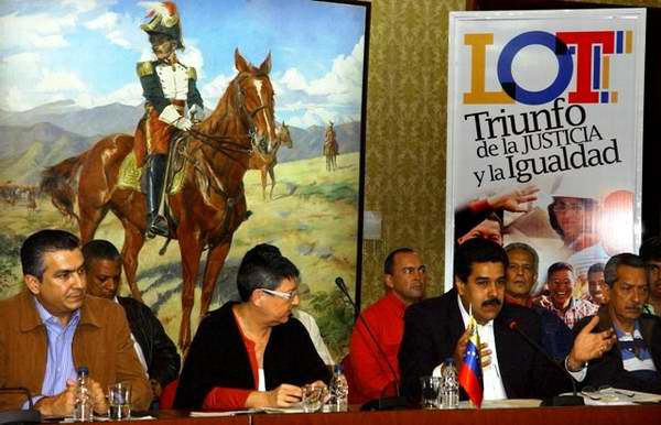 Nicolás Maduro, en conferencia de prensa, ofreció consideraciones en torno a la nueva Ley Orgánica del Trabajo (LOT) Nicolás Maduro, en conferencia de prensa, ofreció consideraciones en torno a la nueva Ley Orgánica del Trabajo (LOT)