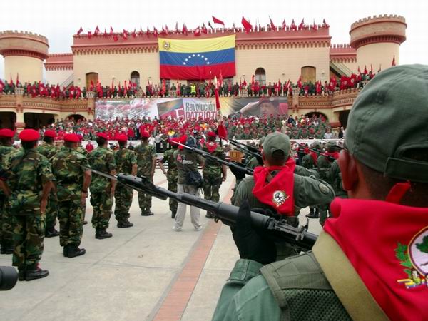 El programa conmemorativo incluyó una ceremonia y parada militar en la actual Comandancia General de la Milicia Bolivariana, en Caracas. El programa conmemorativo incluyó una ceremonia y parada militar en la actual Comandancia General de la Milicia Bolivariana, en Caracas.
