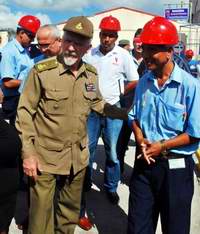 Inaugura Ramiro Vald&eacute;s central el&eacute;ctrica en Las Tunas