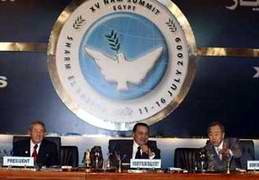  Discurso de Ra�l Castro al entregar presidencia de NOAL